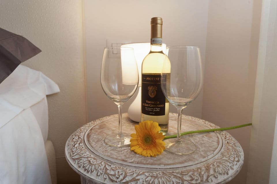 La Porta del Paradiso Bed and Breakfast in Florence