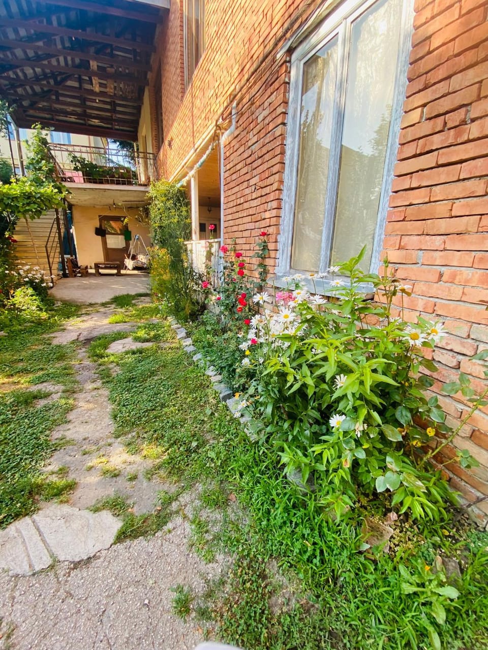Guest House Chirina Bed and Breakfast in Georgia