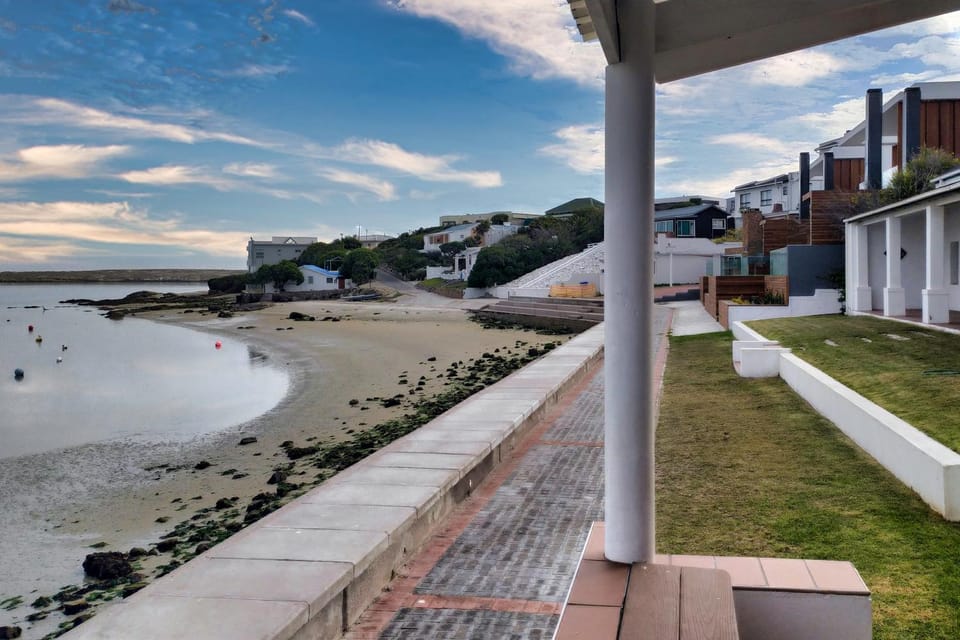 Natural landscape, Beach, Lake view