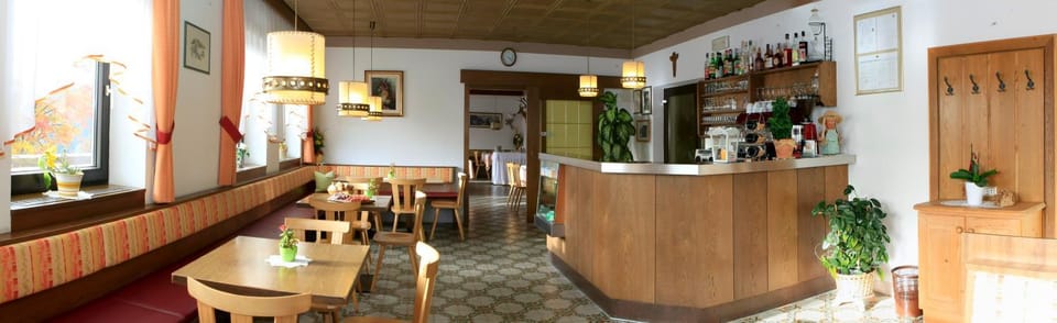 Lounge or bar