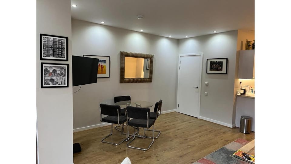 Fantastic Modern 1 Bedroom Flat in Lambeth Apartment in City of Westminster