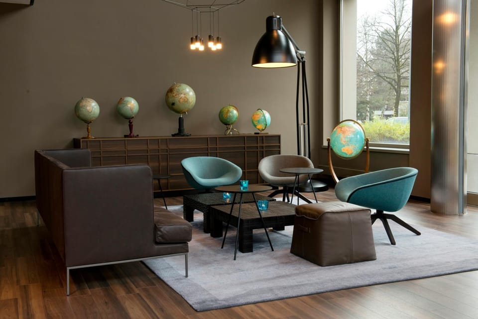 Lounge or bar