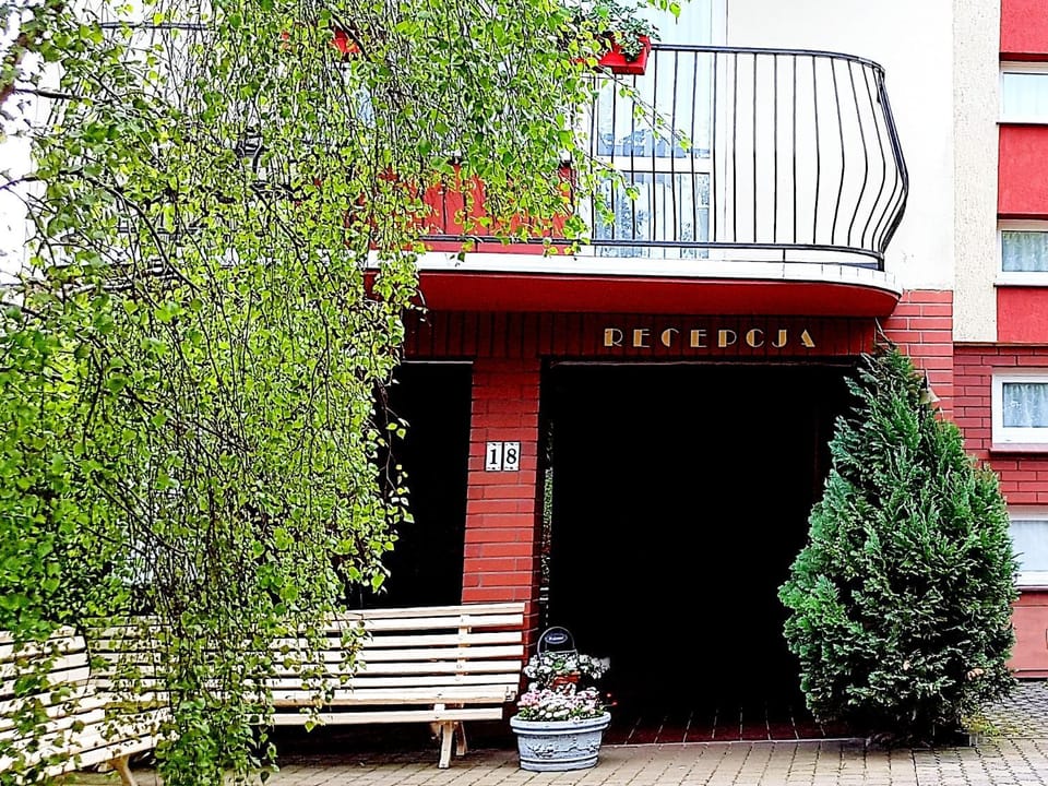 Facade/entrance, Property logo or sign, Lobby or reception, Area and facilities, Area and facilities