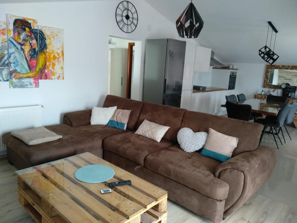 Villa Jadranka Pakostane Apartment in Šibenik-Knin County, Croatia