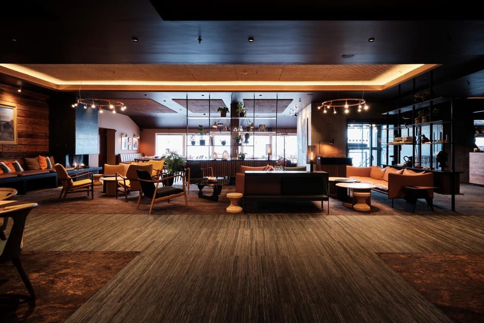 Communal lounge/ TV room, Lobby or reception, Lounge or bar
