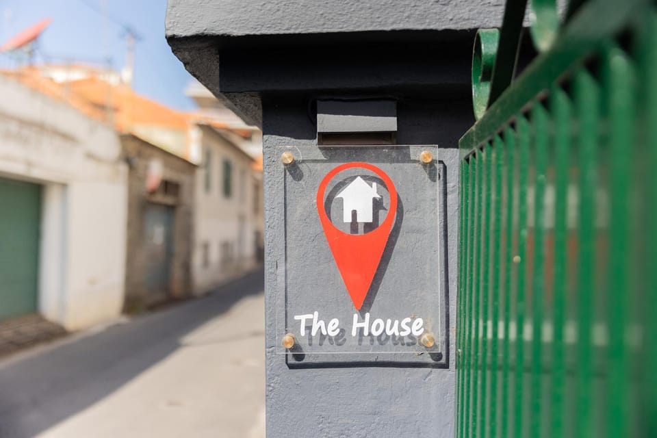 Logo/Certificate/Sign