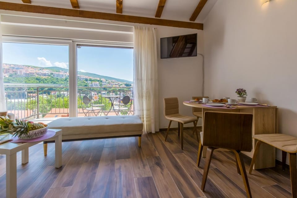 Gold Sea Apartment in Crikvenica