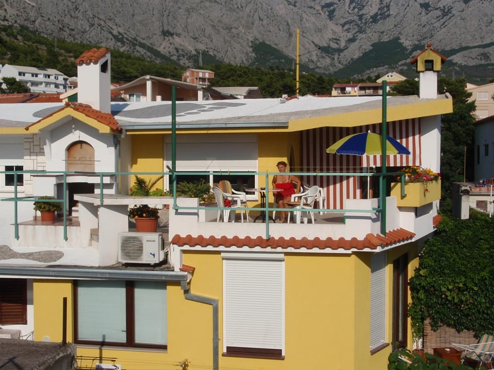 Pacho Apartment in Baška Voda