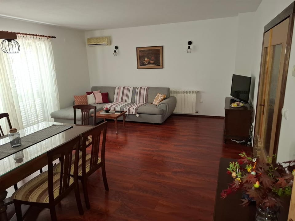 Apartman ENA Apartment in Opatija