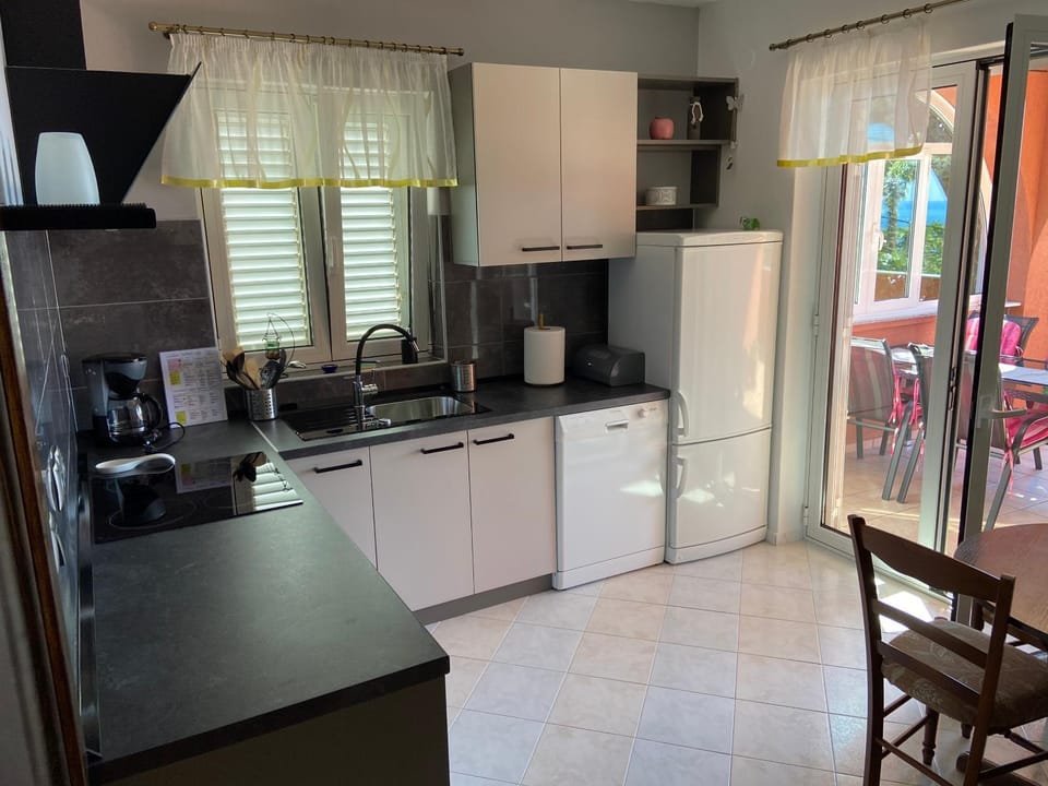 Apartman ENA Apartment in Opatija