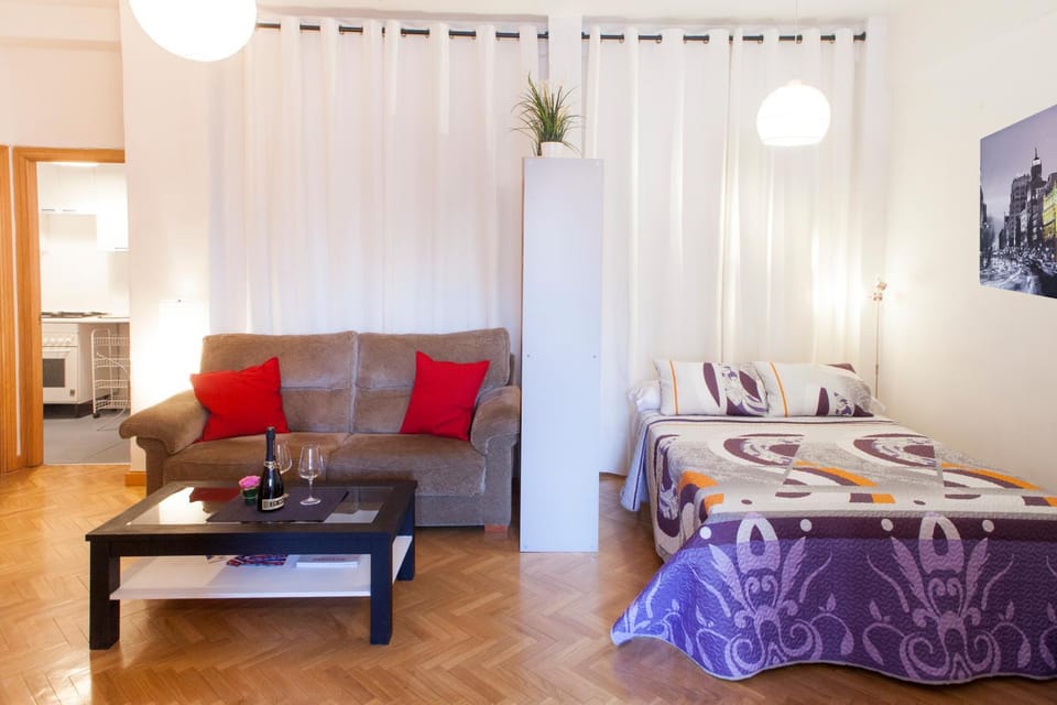Segovia Apartment in Centro
