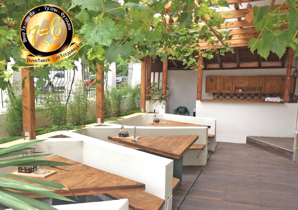 Balcony/Terrace, Lobby or reception, Seating area, Dining area