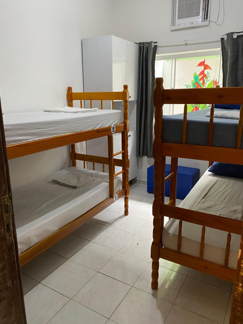Photo of the whole room, Bedroom, bunk bed