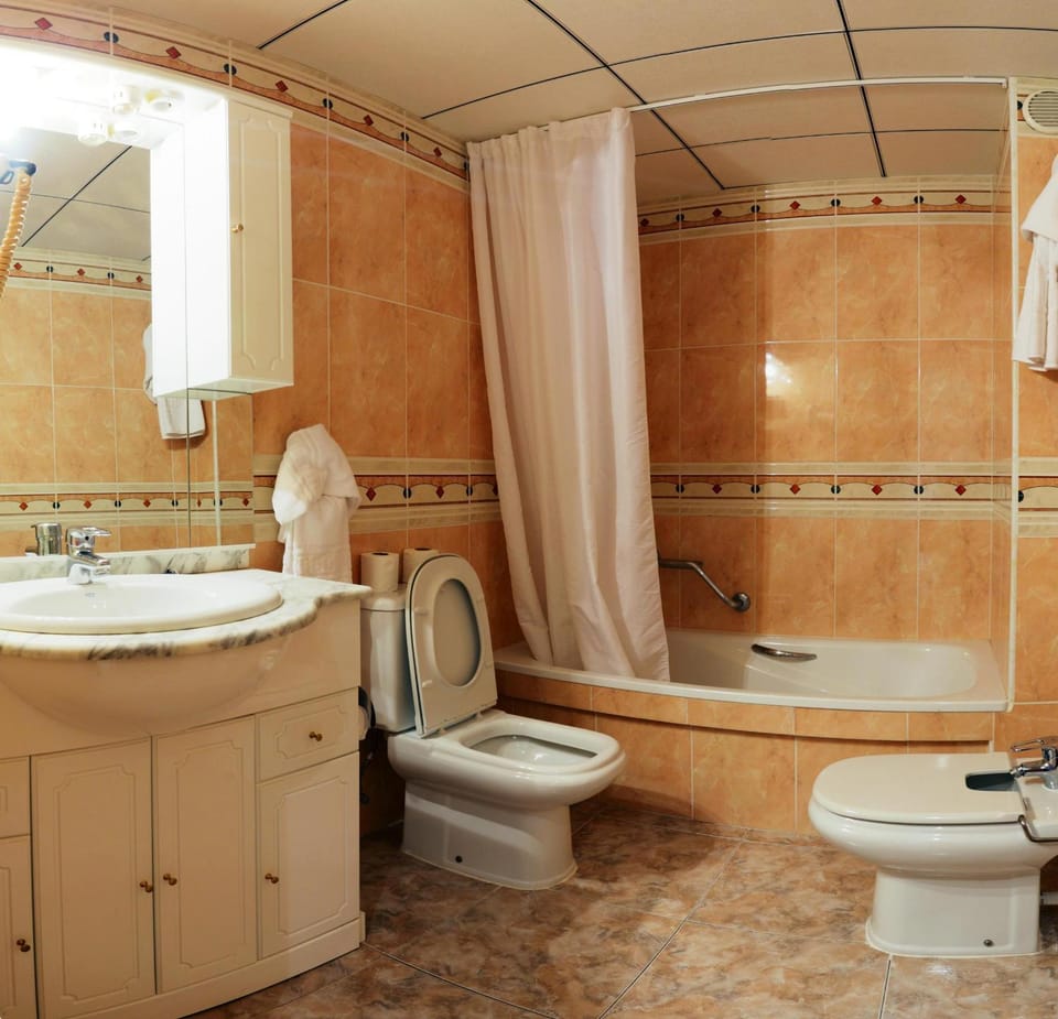 Apartamentos Imperial Apartment in Salou