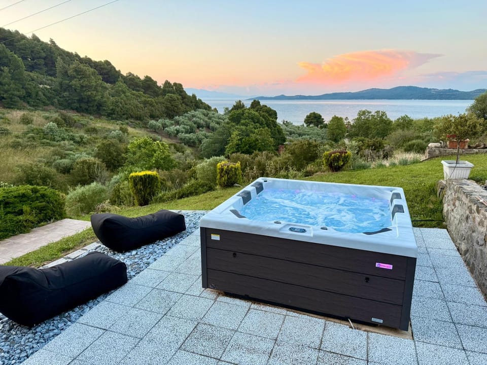 STONEHOUSE & CASA AL SOLE e AL MARE House in Halkidiki