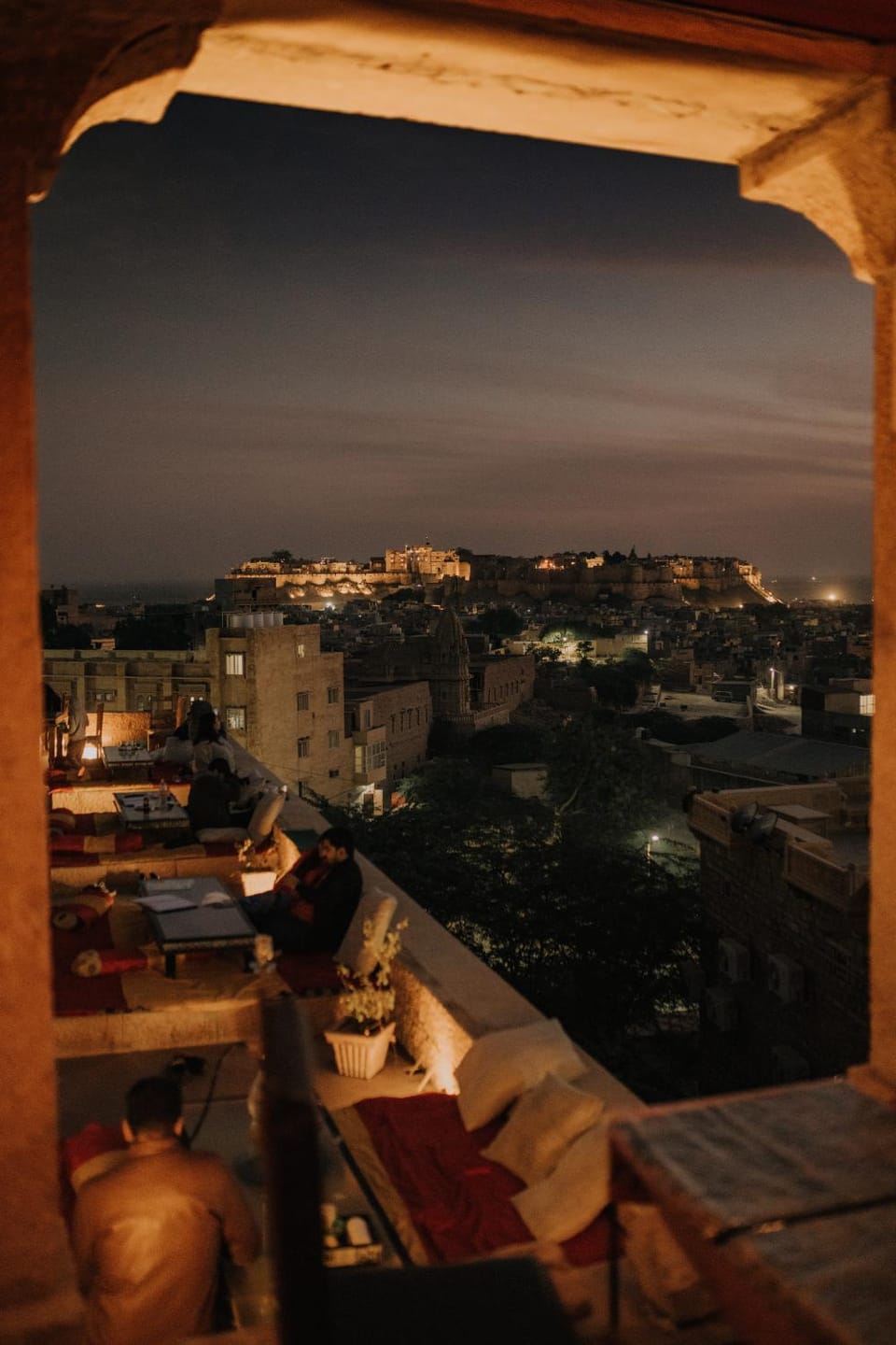 Restaurant/places to eat, City view