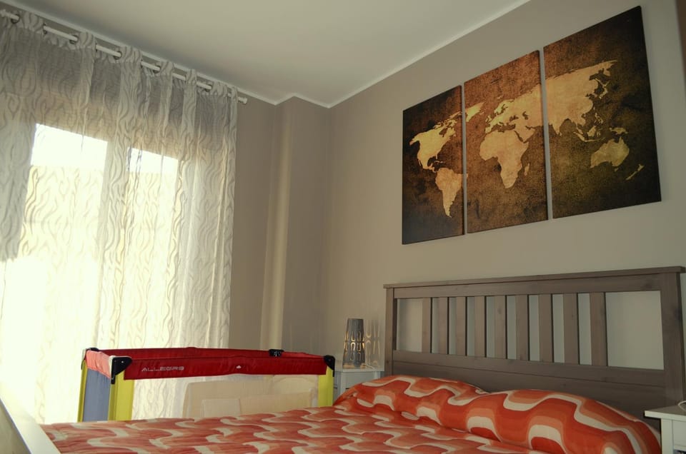 Bed, Bedroom, cot