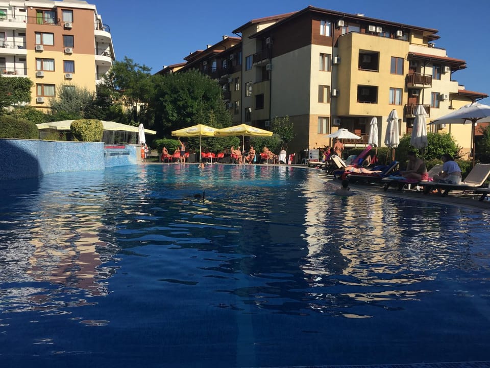 Swimming pool