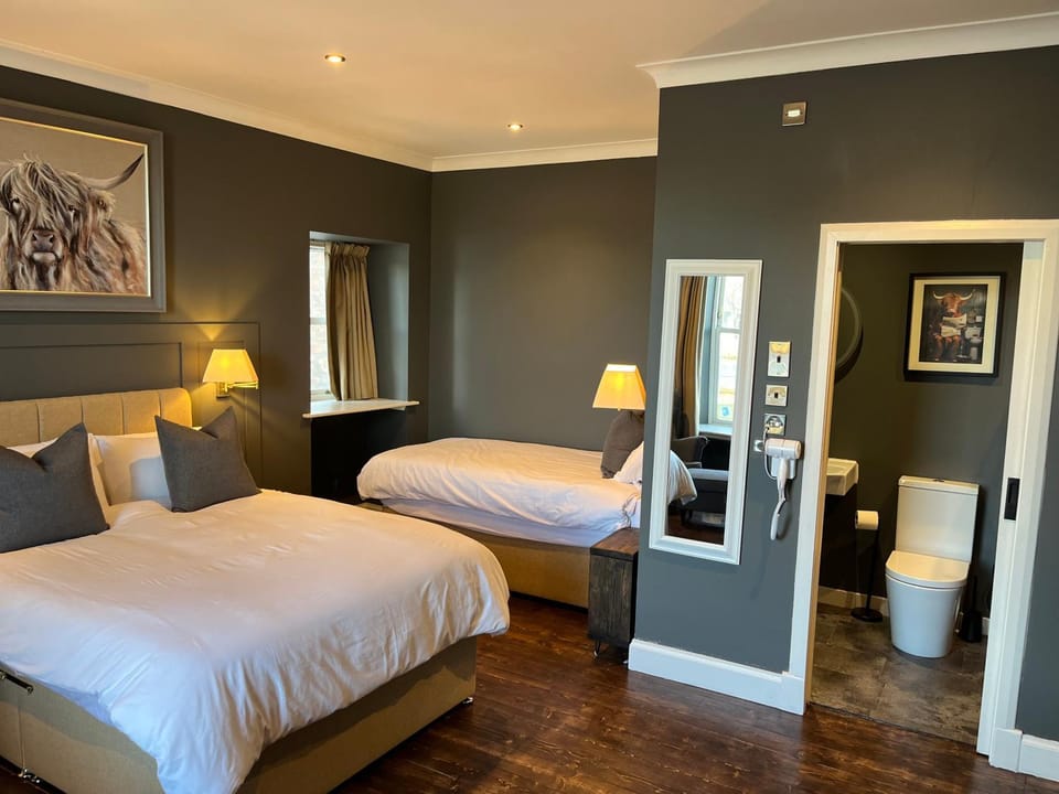 Fraser House Bed and Breakfast in Inverness