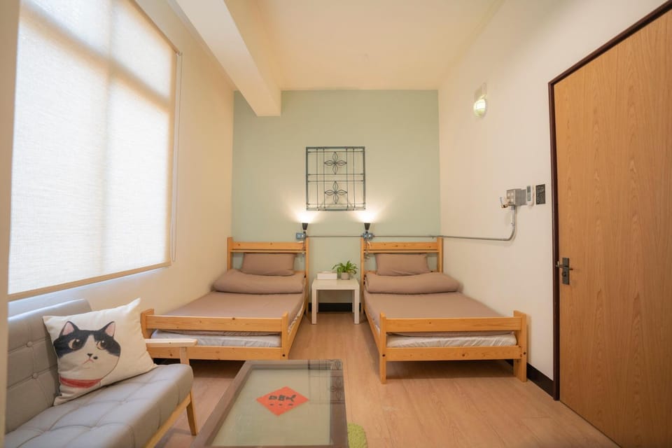 Lento Hostel Vacation rental in Kaohsiung