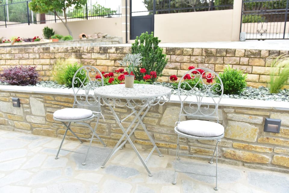 Patio, Garden, Garden view