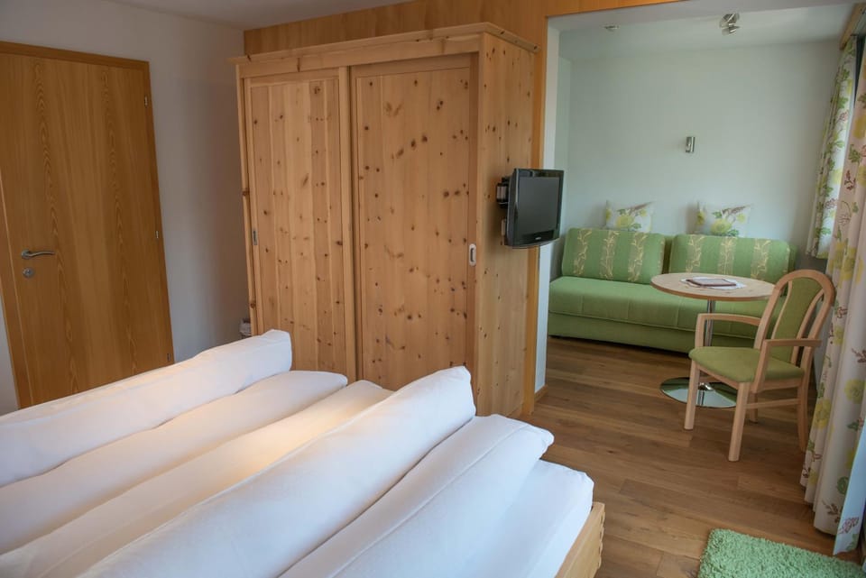 Living room, Bedroom, On site