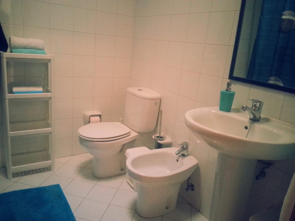 Bathroom, Area and facilities