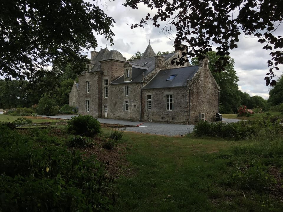 Property building, Garden