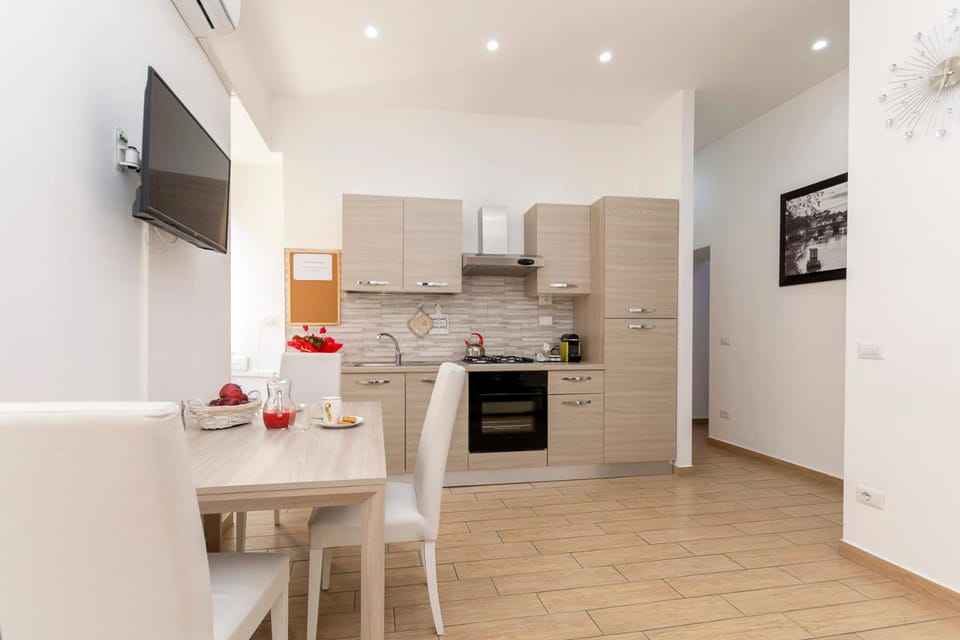 Kitchen or kitchenette, Living room, Dining area