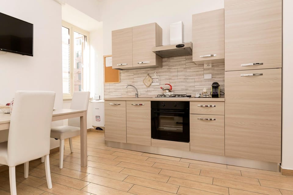 Kitchen or kitchenette, Living room, Dining area