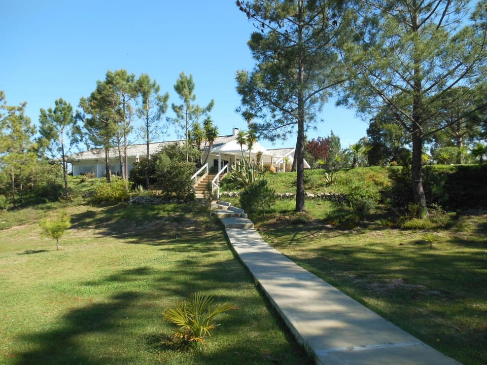 Casal do Frade Bed and Breakfast in Setubal District