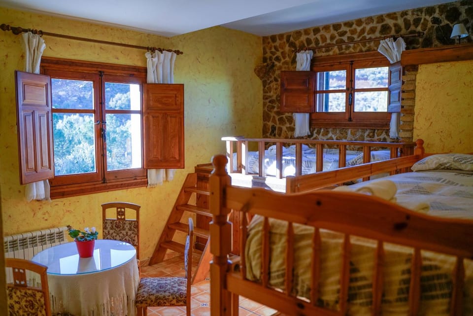 View (from property/room), Bedroom, Mountain view, bunk bed
