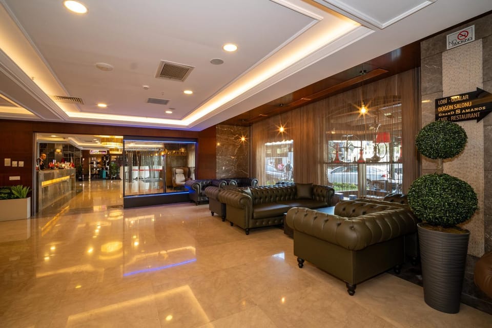 Lobby or reception, Seating area