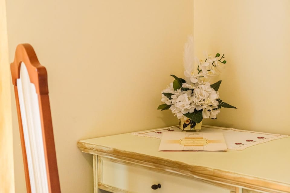 Decorative detail
