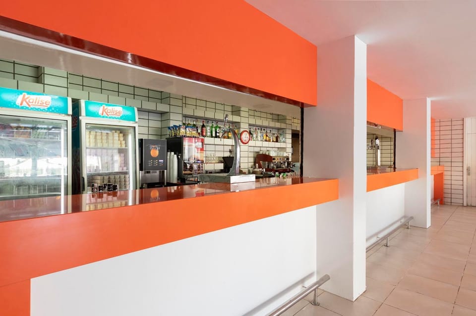 Lounge or bar