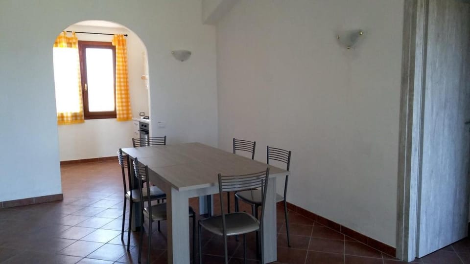 Communal lounge/ TV room, Communal kitchen