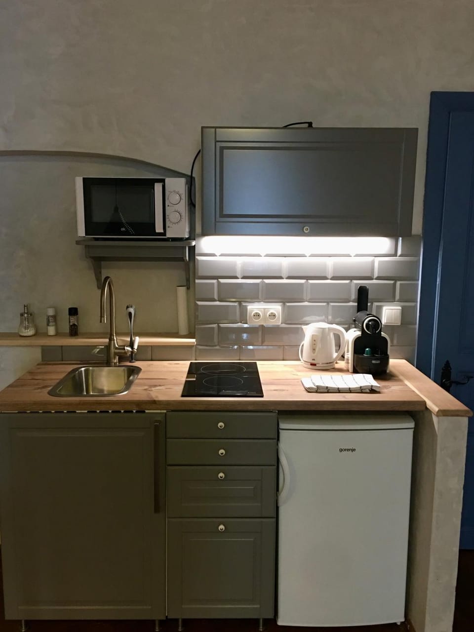 Coffee/tea facilities, Kitchen or kitchenette