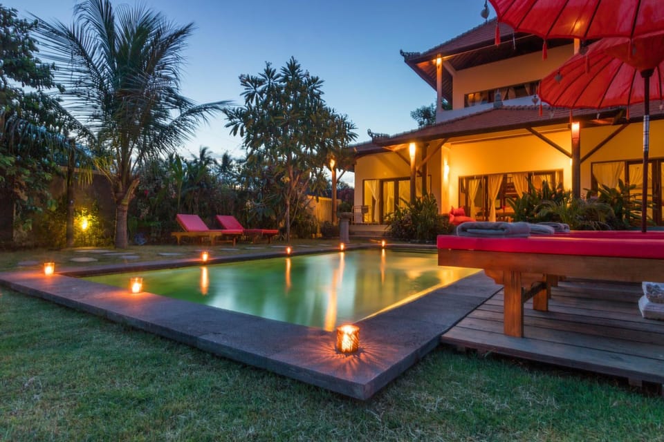 Villa Gayatri Hidden Oasis House in Abang