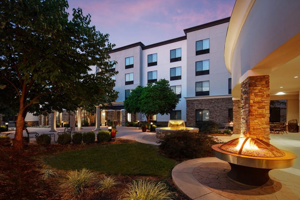 Property building, Night