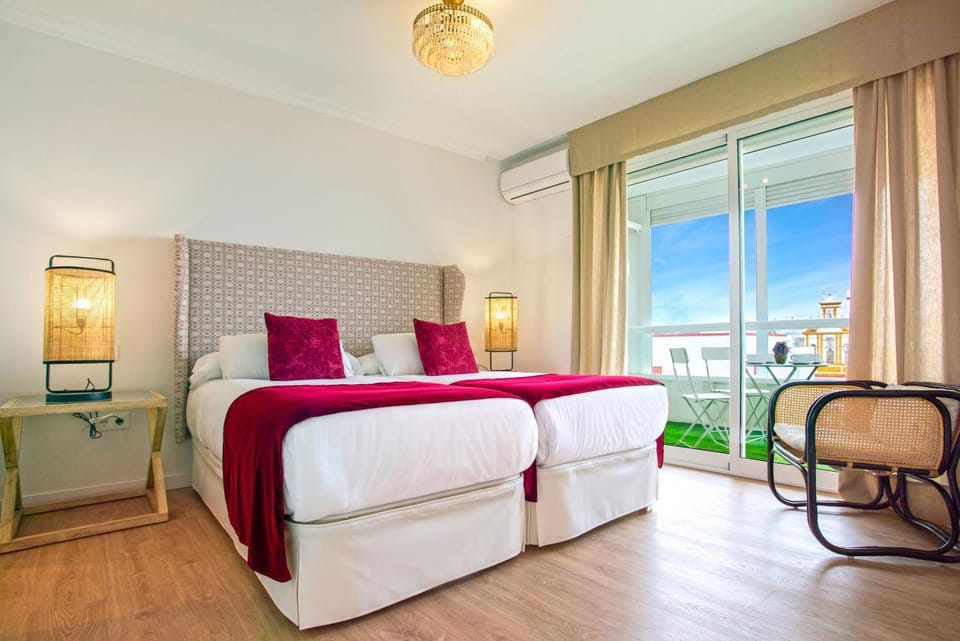 Bed, Balcony/Terrace, Other, Photo of the whole room, Bedroom
