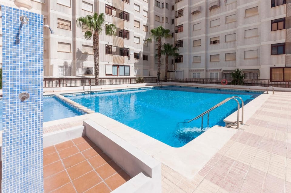 Facade/entrance, Swimming pool, Swimming pool