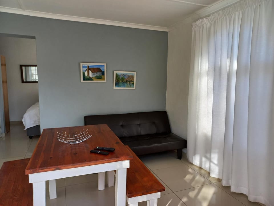 Versailles B and B Bed and Breakfast in Eastern Cape