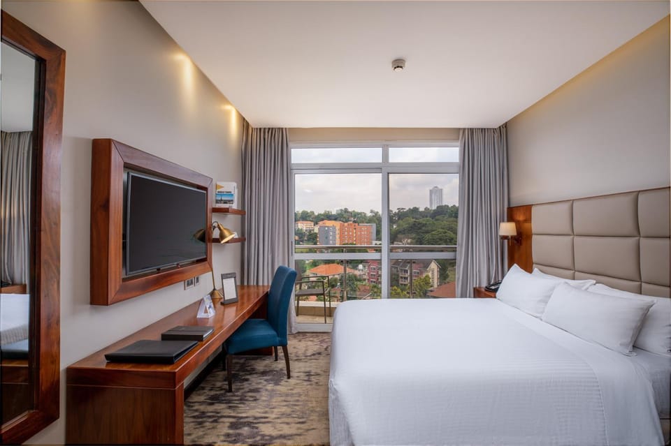 Bed, TV and multimedia, View (from property/room), Balcony/Terrace, Bedroom, air conditioner