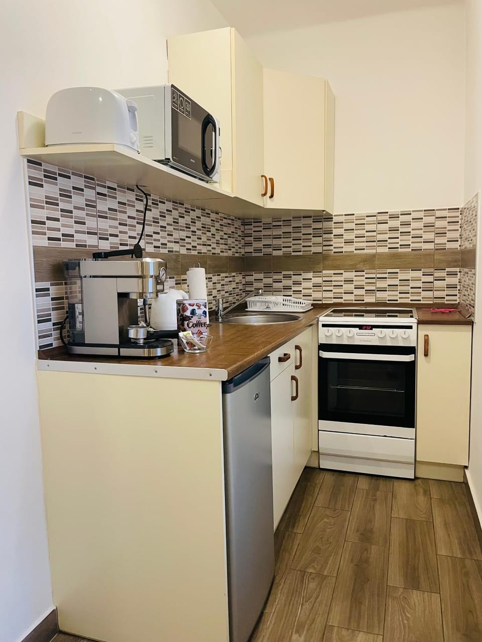 Weninger Studio Apartman Apartment in Hungary