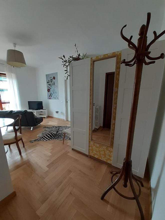 Facade/entrance, Living room