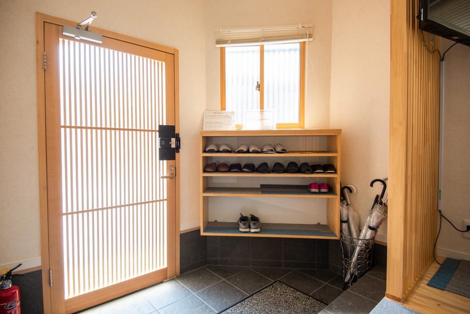 Osaka Guesthouse SAYURI TENGACHAYA Ekimae Vacation rental in Osaka