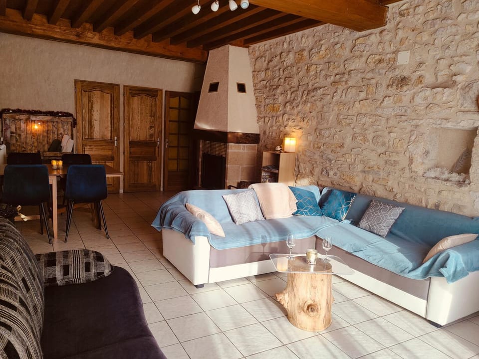 Living room, fireplace