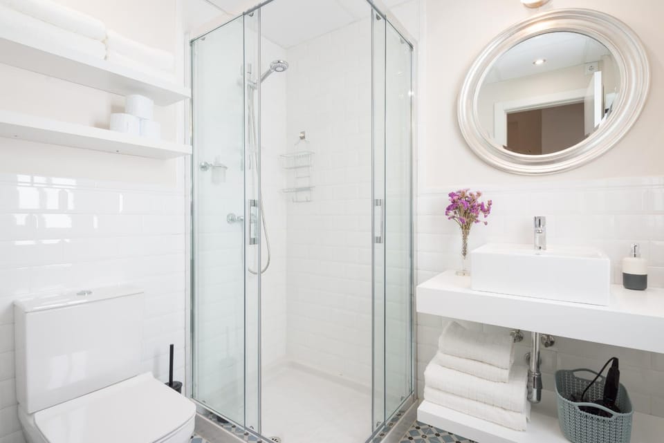 Shower, Bathroom
