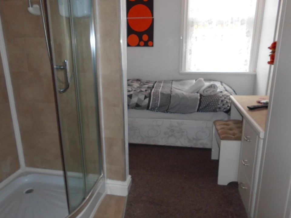 Jasmine Guest House Bed and Breakfast in Bridlington