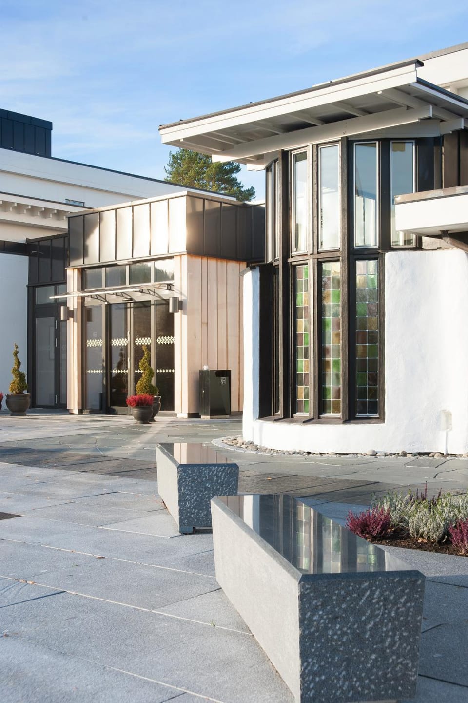 Property building, Facade/entrance